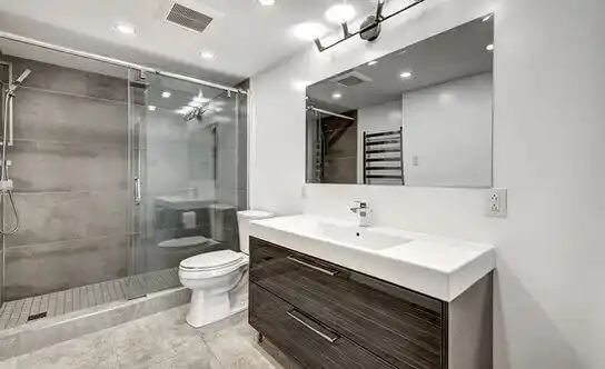 bathroom services Pine Bluffs